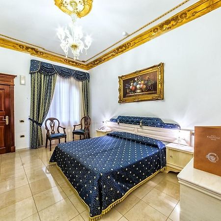 Euro Hotel 伊格莱西亚斯 外观 照片