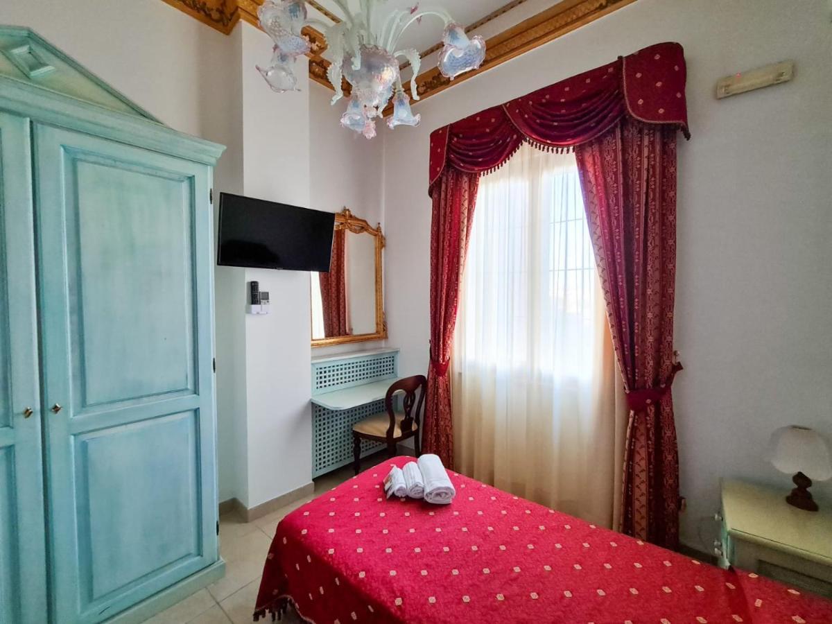Euro Hotel 伊格莱西亚斯 外观 照片