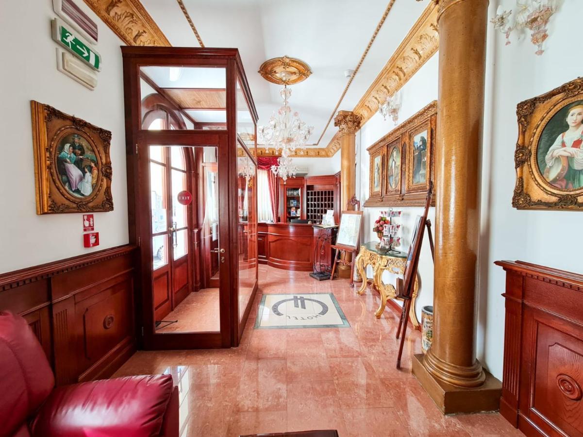 Euro Hotel 伊格莱西亚斯 外观 照片