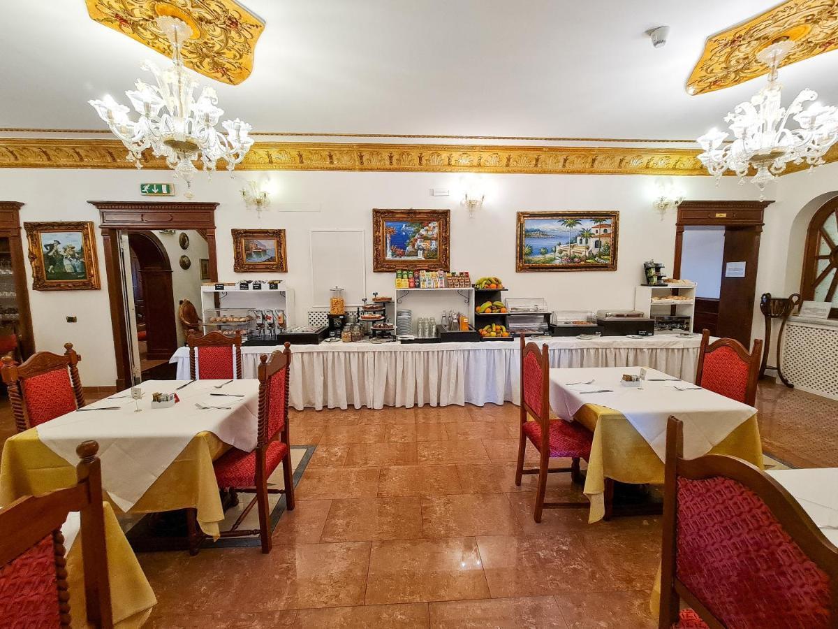 Euro Hotel 伊格莱西亚斯 外观 照片